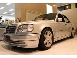 私達ナガセのスタッフは 出来る限り ご検討頂くお車の 現車確認 を 御願いしております。一度も現車確認をなさらないでのご成約は お互いにトラブルの原因となると思います。是非ともご来店頂きたく思います。
