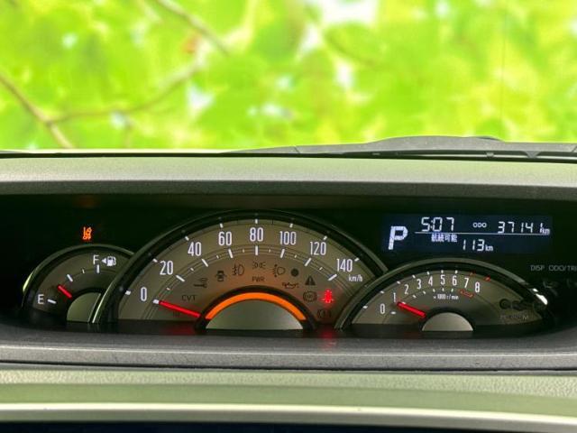 WECARSの展示場では実際に見て、触ってお車をお選びいただけます！知識の豊富な営業スタッフが様々なカーライフをご提案いたします！