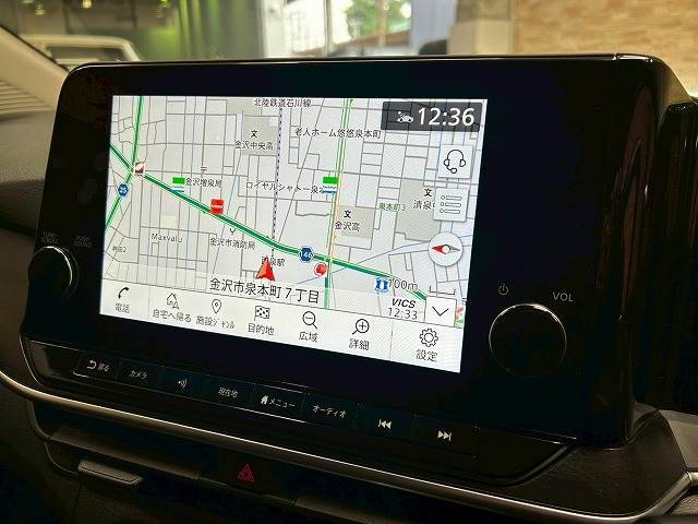 【純正メーカーナビ】装備でフルセグTV視聴やBluetooth等充実装備。