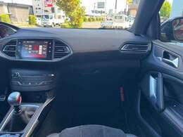 部品が必要な場合、お客様のご要望に応じて純正部品、OEM、社外品、リビルト品、中古品の中からお選びいただけます。まずはお気軽にご相談ください。