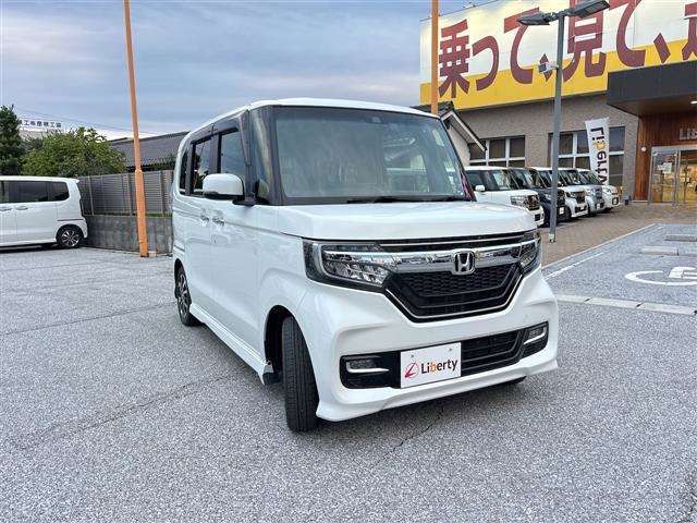 ■□■□■ アフターサービスも安心！！ 自社整備工場・自社鈑金工場・積載車を完備しておりますので、お客様のご購入後も手厚くサポートいたします！！  ■□■□■