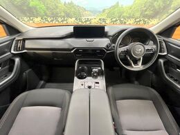 グループ総在庫数約30，000台！！全国の系列店からメーカー・車種問わずご紹介出来るので、あなたにピッタリのお車が見つかるはずです♪まずはお問い合わせ下さい☆