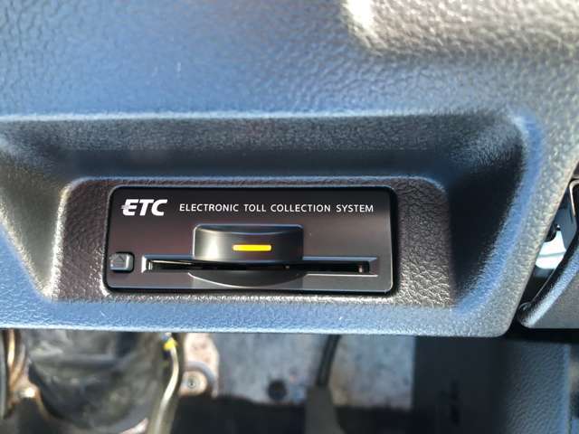 ETC利用で、高速道路の乗り降りもとてもスムーズで渋滞知らず。料金の受け渡しがないので、時間短縮にもなります。また区間や時間帯に応じた割引制度があるので、とてもお得です！