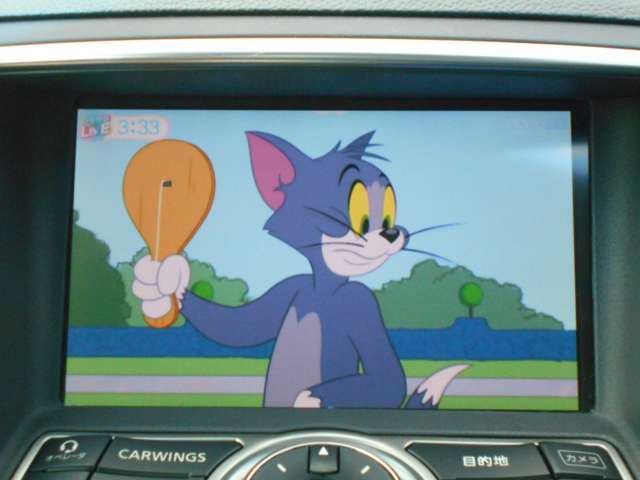 DVDビデオ再生やBluetoothオーディオも視聴できるので、とても重宝します。