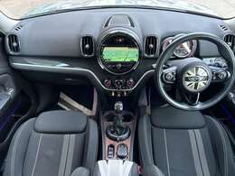 LIBERALA野々市の物件をご覧いただきまして誠にありがとうございます。心ゆくまでおクルマ選びをお楽しみください。