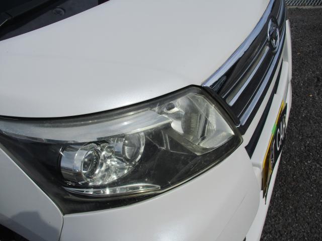 ご覧の通りヘッドライトもクスミが少なく綺麗です
