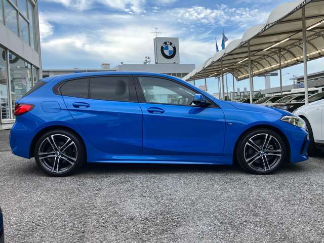 ★BMWエマージェンシーサービス：24時間、様々なトラブルの応急処置のアドバイス、出張修理やレッカー手配、お客様の交通手段やホテルの確保、そして場合によっては、その費用までをも負担するというサービスで