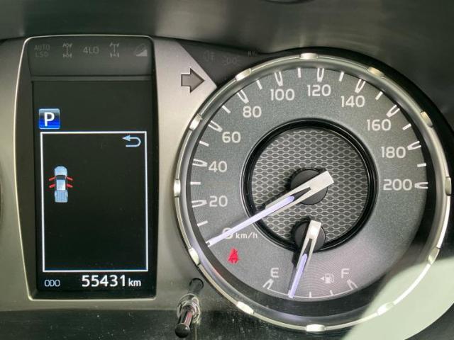 WECARSの展示場では実際に見て、触ってお車をお選びいただけます！知識の豊富な営業スタッフが様々なカーライフをご提案いたします！