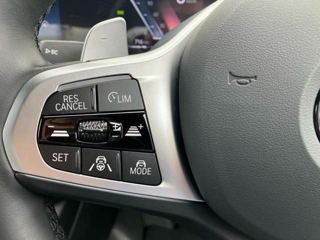 BMW Premium Selection 愛媛の在庫車両をご覧いただきありがとうございます。全国各地へ陸送納車できますので、遠方のお客様もお気軽にお問い合わせ下さい。