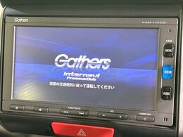 【純正ナビ】人気の純正ナビを装備。オーディオ機能も充実しており、Bluetooth接続すればお持ちのスマホやMP3プレイヤーの音楽を再生可能！毎日の運転がさらに楽しくなります！！