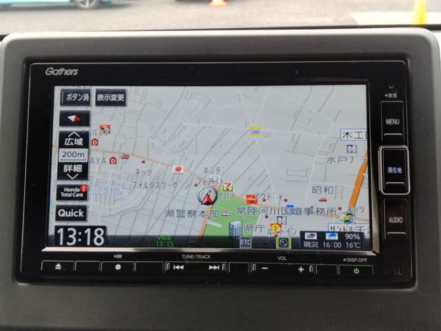 純正メモリーナビ・Bluetooth・CD・DVD再生・フルセグTVです♪