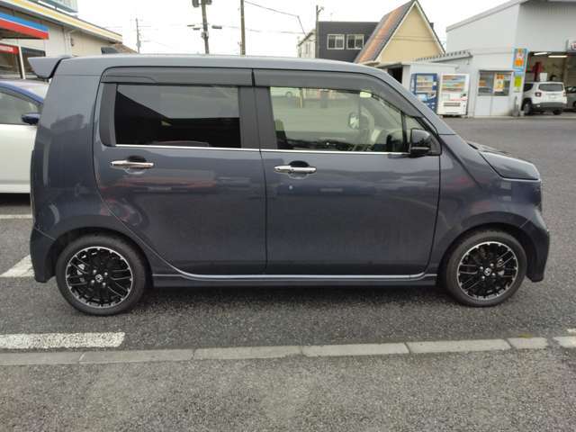 アイドリングストップと横滑り防止装置の機能付き！