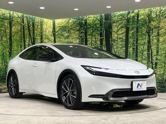 大好評のボディコーティング「弾スプラッシュコート」もご納車までに施工可能。通常のガラスコートと異なる、耐久年数6年の無機質ガラスコーティングが、ボディをキレイな状態に保ってくれます。