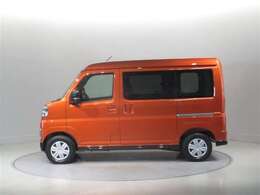 左サイドビューです