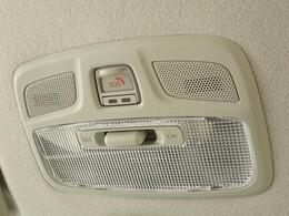 緊急時の通報がボタン操作ひとつで出来るのはもちろん、ドアロックやハザードランプの消灯などをスマートフォンアプリからおこなえる　スズキコネクト車です。　※ご利用には、別途手続きが必要です。