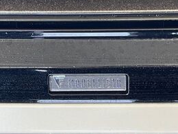 【モデリスタエアロ】人気のモデリスタエアロを装着！クルマの外観がよりスタイリッシュになり、街中で存在感あふれる1台に♪将来買い替える時にもリセールに影響しやすく、価値ある人気の装備です！