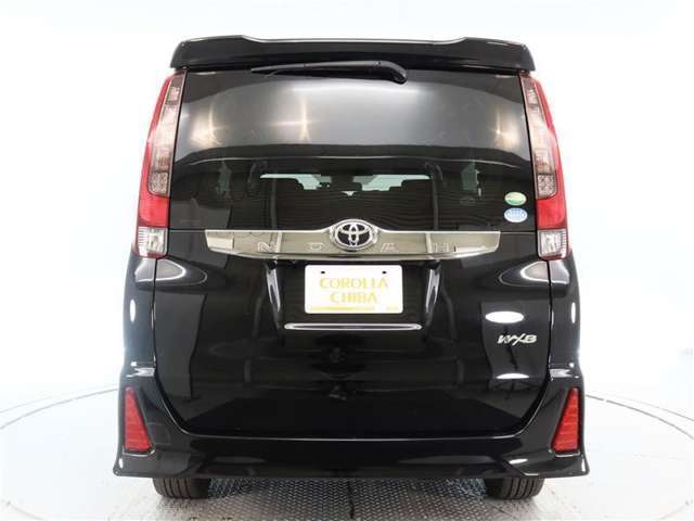サービス工場完備。車検・メンテもお任せください！