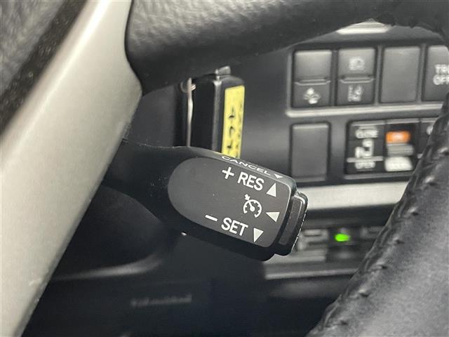【運転席操作部】快適なドライブを楽しむための機能が装備されています！運転席から触れるので、使いやすいです！除菌プランいれていただくと、さらに清潔で安心していただけます！
