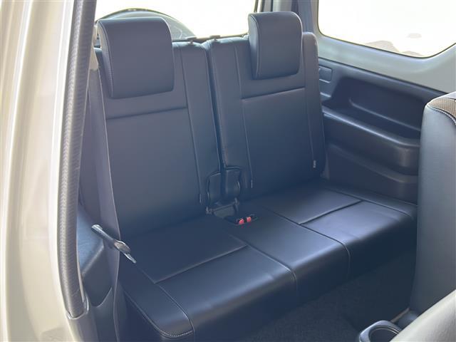 店舗にて現車の確認もいただけますので、お電話で在庫のご確認の上、是非ガリバー黒部店までご来店くださいませ！！！