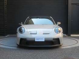 ポルシェセンター西大阪の掲載車両に関するお問い合わせは、フリーダイヤル　0078-6003-119871迄お問い合わせ下さいませ。