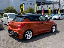 安心の1年から3年の全国対応保証制度（別途料金）を付ける事が出来ます！全国5000社以上の整備工場が24時間体制でカーライフをサポート致します☆期間内であれば修理回数・走行距離無制限です♪