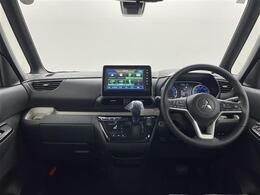 【インパネ全体】全方位で視界が広く、高い目線で運転もしやすいです！