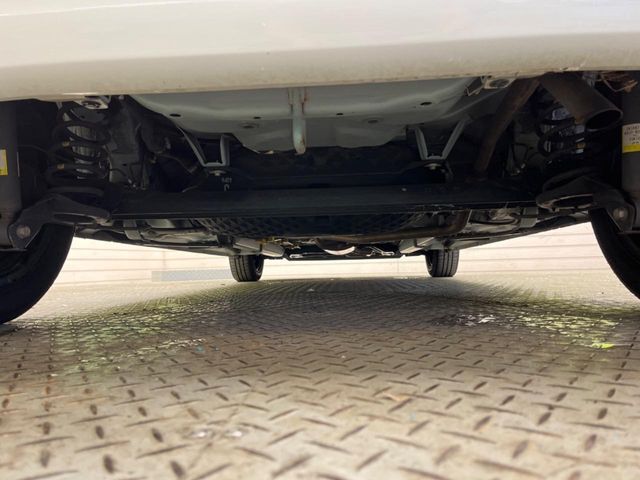 下回りがきれいなうちに、防錆加工の施工がオススメ。降雪地域はもちろん、沿岸部にお住いの方や、趣味でマリン・ウィンタースポーツをされる方に大変好評いただいております。