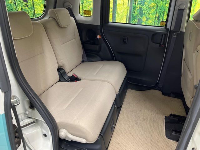 抗菌・消臭・防汚に最適！！【nanozone光触媒コーティング】の施工もオススメです。光触媒で紫外線を受けることによって車内をクリーンに保つことができます。