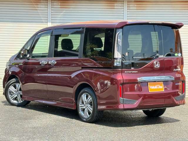 納車前に陸運局指定工場にて法定24ヶ月点検整備または12ヶ月点検を実施します！（点検記録簿が発行されます）整備費用はお支払い総額に含まれています。