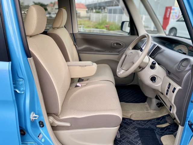 お買い得車多数展示中です！この機会に是非ご来店下さい！