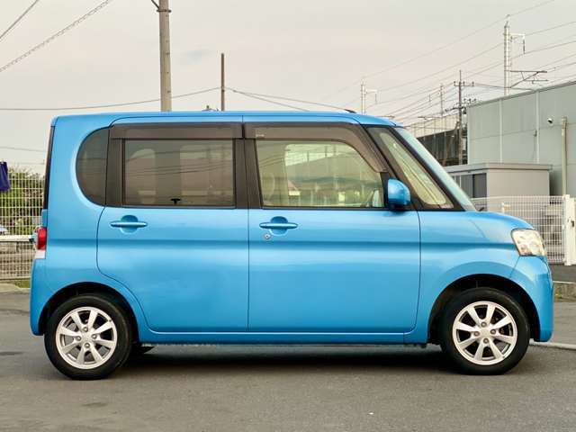 当店ではお車の買取り・下取りも大歓迎です。不要になったお車、どうせ売るならなるべく高くお車を売りたいと思っているお客様！まずは当店にお問い合わせください！