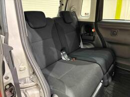 新車・中古車・サービス工場一体型店舗です。中古車はもちろん、ダイハツの新車も販売しておりますので是非一度ご来店下さい！