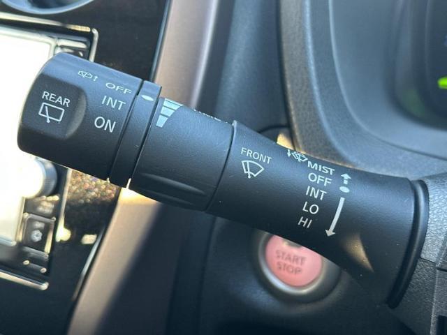 国産車から輸入車まで多様なお客様のニーズのお応えできるように、全国規模で豊富な在庫展開！車のことならWECARSへ！