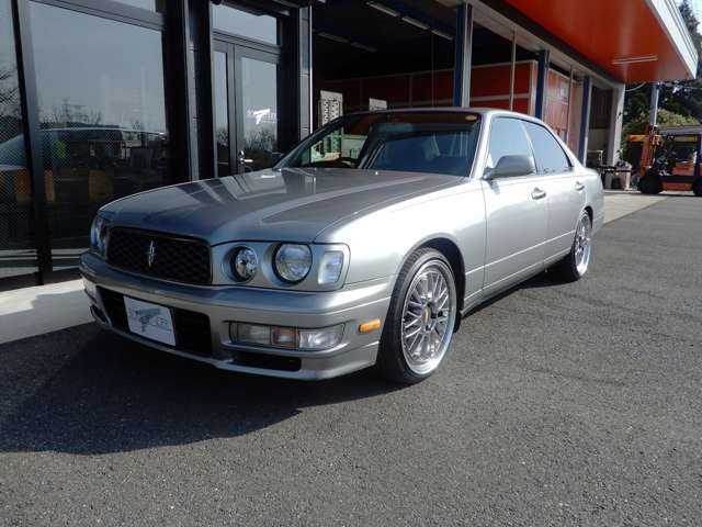 日産 セドリックセダン グランツーリスモ 1998年 10.3万キロ