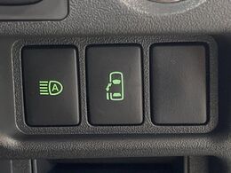【パワースライドドア】スマートキーや運転席のスイッチでスライドドアの開閉が可能♪電動だから力を入れてドアを開ける必要が無く、小さいお子様でも、重い荷物を持っている時もラクに開け閉めできます♪