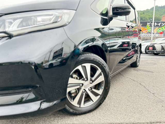 多彩なネットワークにて在庫にないお車もお探しいたします！こだわりの車種やグレードなどご相談下さい。
