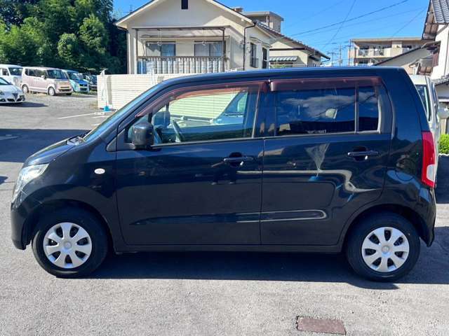◎ずっと無料◎当店にて購入頂いた車は、その車にお客様が乗られてる間は無料でエンジンオイルを交換致します（年2回迄、銘柄指定不可、ご来店が可能な方に限ります）。オイル代はバカになりません。大好評！