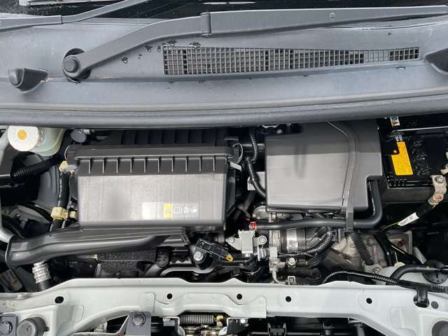 綺麗に整備されたエンジンルーム