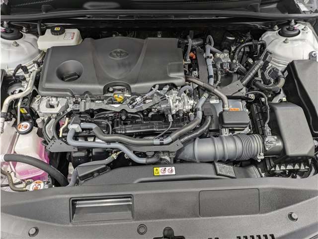 まるごとクリーニング実施済み。エンジンルームもピカピカです。