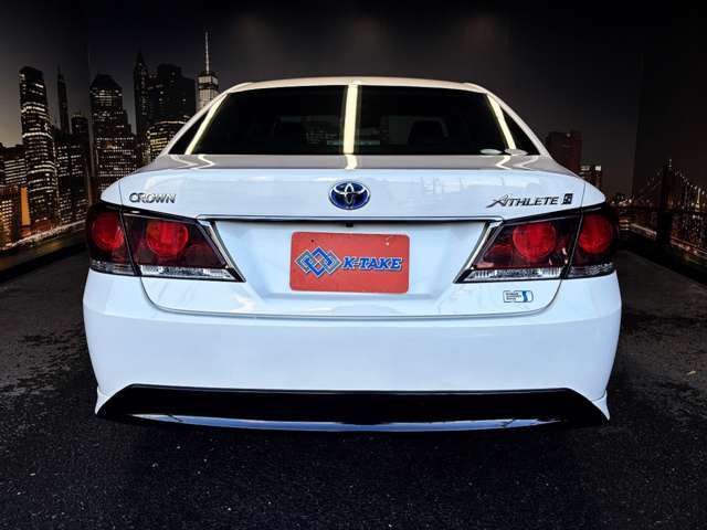 全国のオークション会場と業務提携しております。在庫にない車両でもご紹介可能です♪ご納車も全国登録・陸送納車可能です☆ご自宅や勤務先などの指定先までまでお運びしますので遠方の方でも安心頂けます。