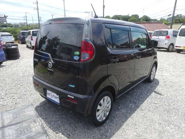 アーバンブラウンのボディです。キズヘコミは現車でご確認ください。