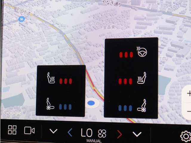 Google搭載によりさまざまな機能をハンズフリー操作できます。フロントにはシートヒーター＆シートエアコン、ステアリングホイールヒーターを装備！北欧スウェーデン発祥のブランドならではのオプションです。