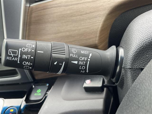 【運転席操作部】快適なドライブを楽しむための機能が装備されています！運転席から触れるので、使いやすいです！除菌プランいれていただくと、さらに清潔で安心していただけます！