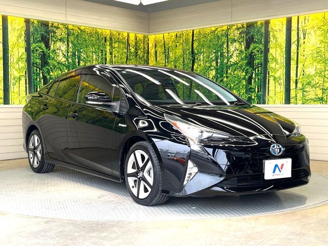 大好評のボディコーティング「弾スプラッシュコート」もご納車までに施工可能。通常のガラスコートと異なる、耐久年数6年の無機質ガラスコーティングが、ボディをキレイな状態に保ってくれます。