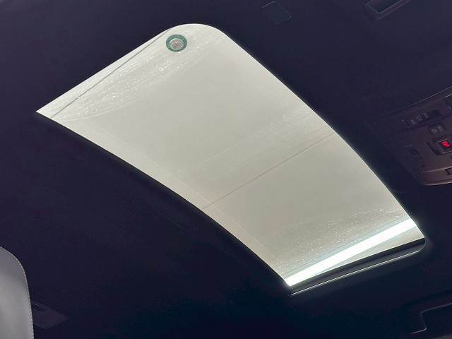 サンルーフ装備！！