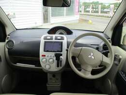 中古車販売士の資格を持った担当がご案内させて頂きます。お気軽にご相談下さい。