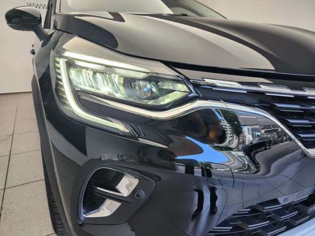 LEDヘッドライトには明るいのに消費電力が少ないという特徴があります。