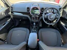 車検整備、鈑金塗装、コーテイング、防錆塗装、任意保険、何でもご相談ください！