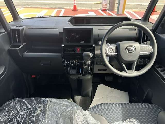 ★修復歴車一切ありません！それどころか、弊社の仕入在庫につきましては、フェンダー、ボンネット、ドアパネル等の交換歴、修理歴のある車両は基本的に仕入れを行いませんので高品質な車両のみ在庫で揃えています！