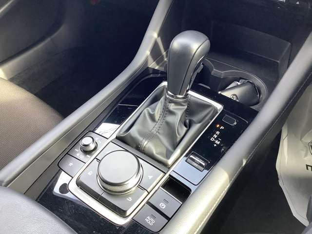 6AT+マニュアルモ-ド搭載です